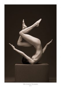 Fine Art Photographer Vienna - Denisa Strakova - Abstract Pose